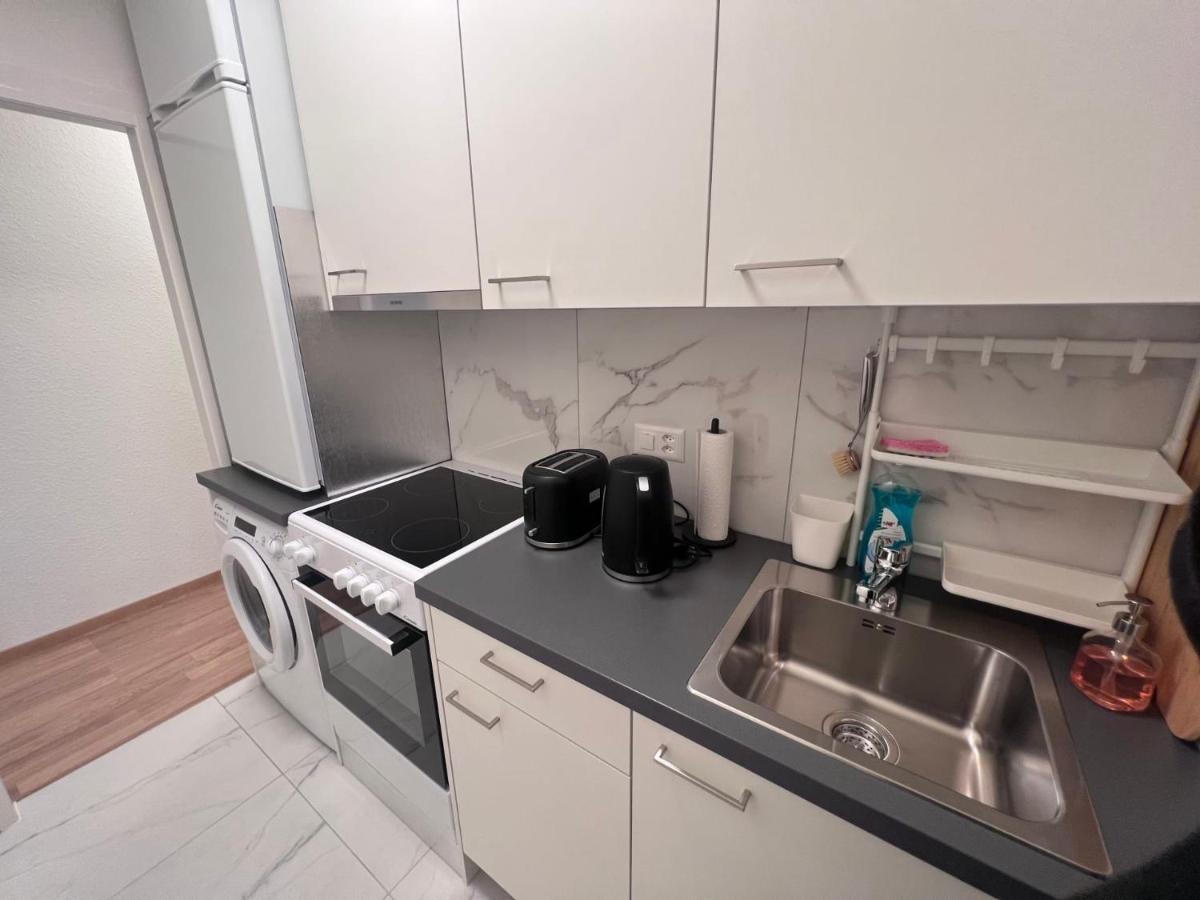 Magnifique Studio, Rue Rousseau Apartamento *